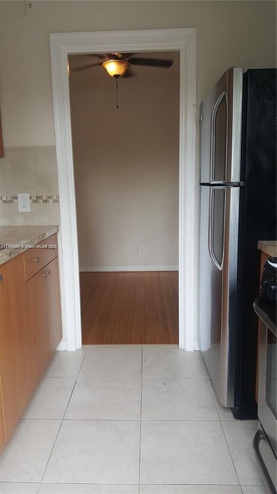 Foto del edificio - 503 SW 19th Ave