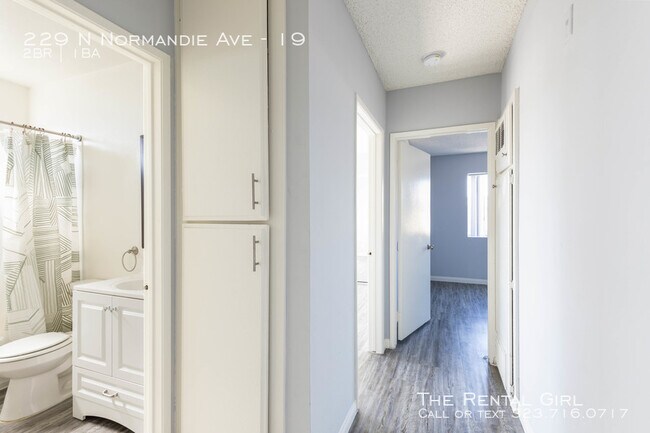 Foto del edificio - 229 N Normandie Ave