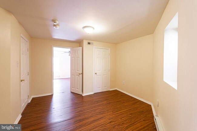 Building Photo - 1635 E Passyunk Ave