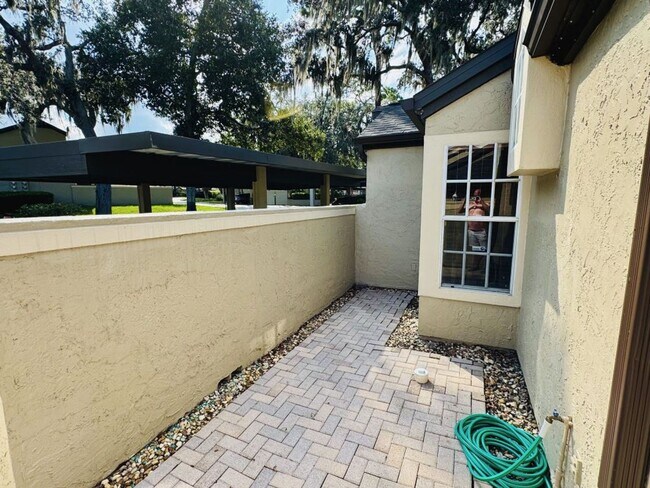 Foto del edificio - 1 bedroom 1 bath condo in Barclay Place in...