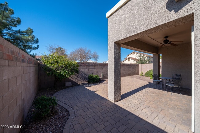 Building Photo - 3880 S Laurel Way