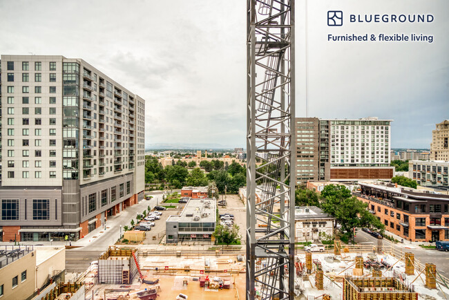 Building Photo - 140 W 10th Ave
