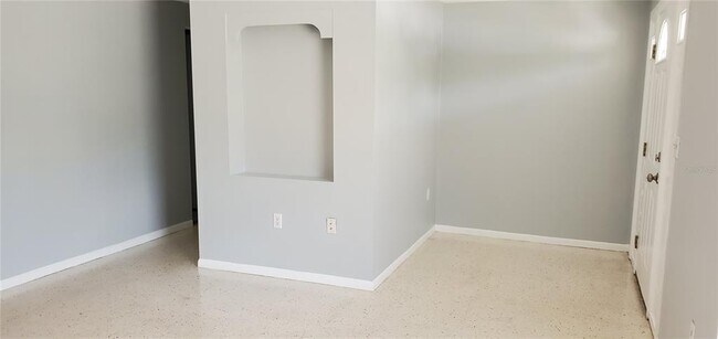 Foto del edificio - 4626 Hunter Ridge Dr