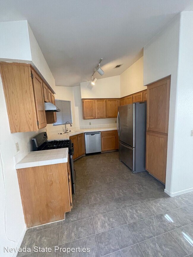 Building Photo - 3 br, 2 bath House - 345 Lander Drive