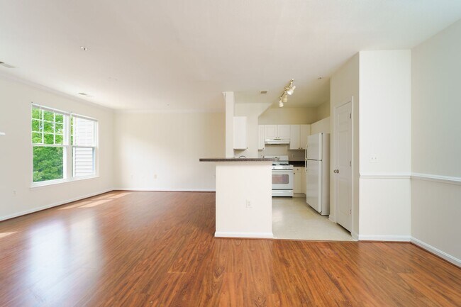 Photo - Rare 2BR 2BA 2 Level Condo With Garage