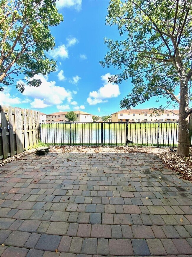 Foto del edificio - 23917 SW 118 Ave