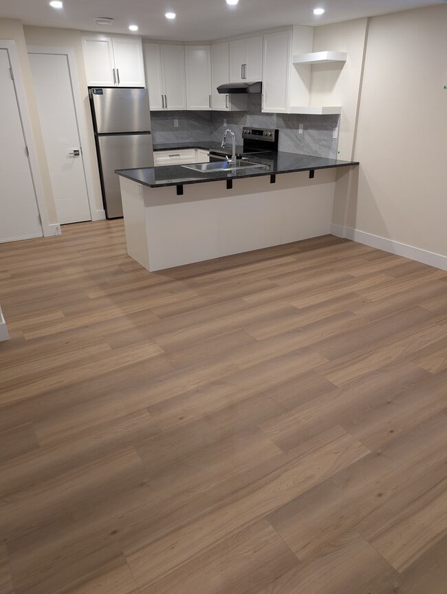 Building Photo - 10202 Westwinds Dr