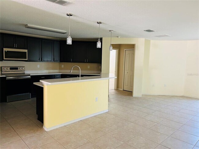Building Photo - 4703 Ruby Red Ln