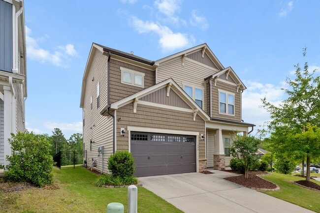 Building Photo - 1004 Tarsnet Ln
