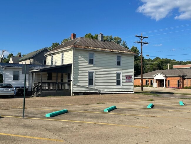 Building Photo - 99 S Shafer St