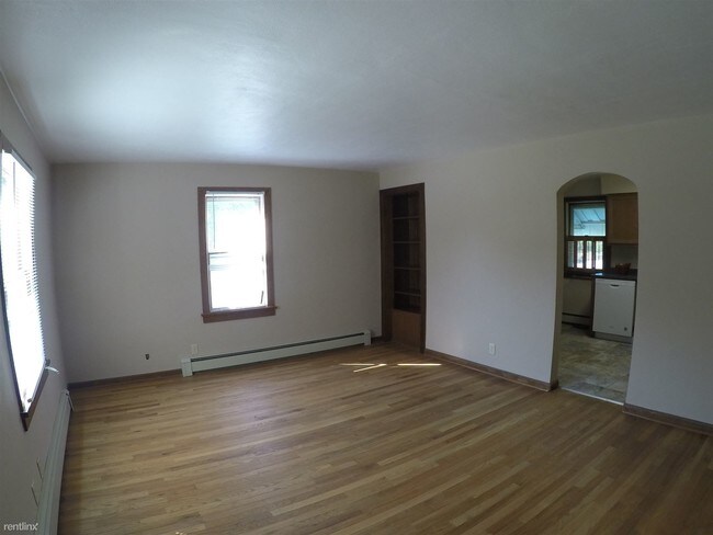 Building Photo - 2000 Monon Ave