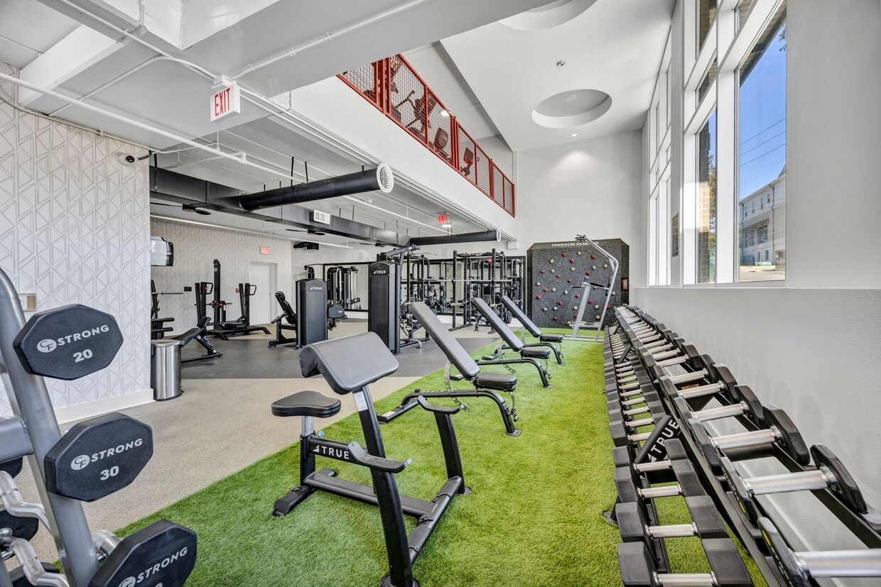 Photo - The Luxe on West Call Apartments