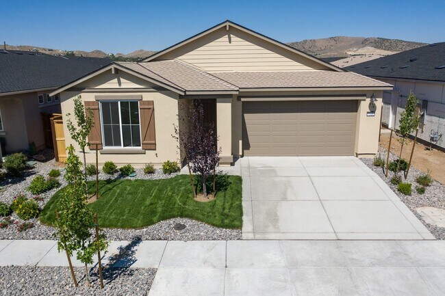 Foto del edificio - Newly constructed home in Golden Valley, 4...