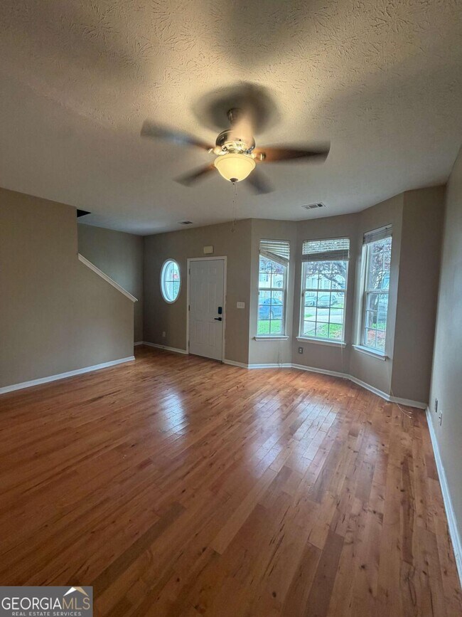 Building Photo - 92 Timber Ridge Dr
