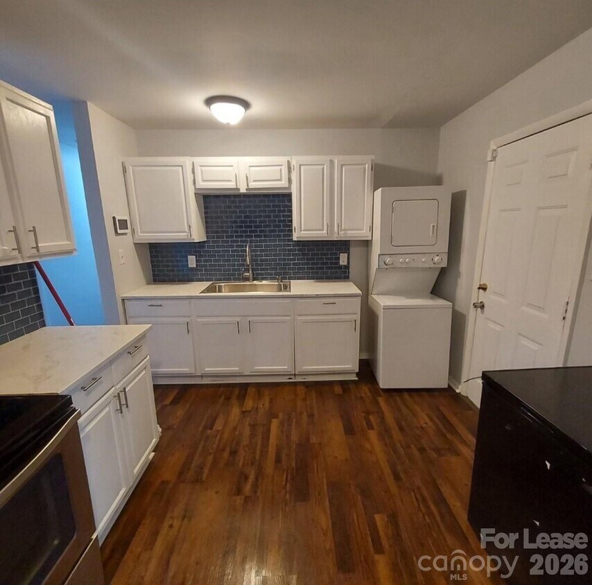 Foto del edificio - 2514 Alleghany St