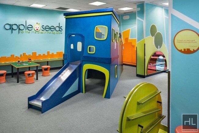 Foto del edificio - 55-75 West End Ave