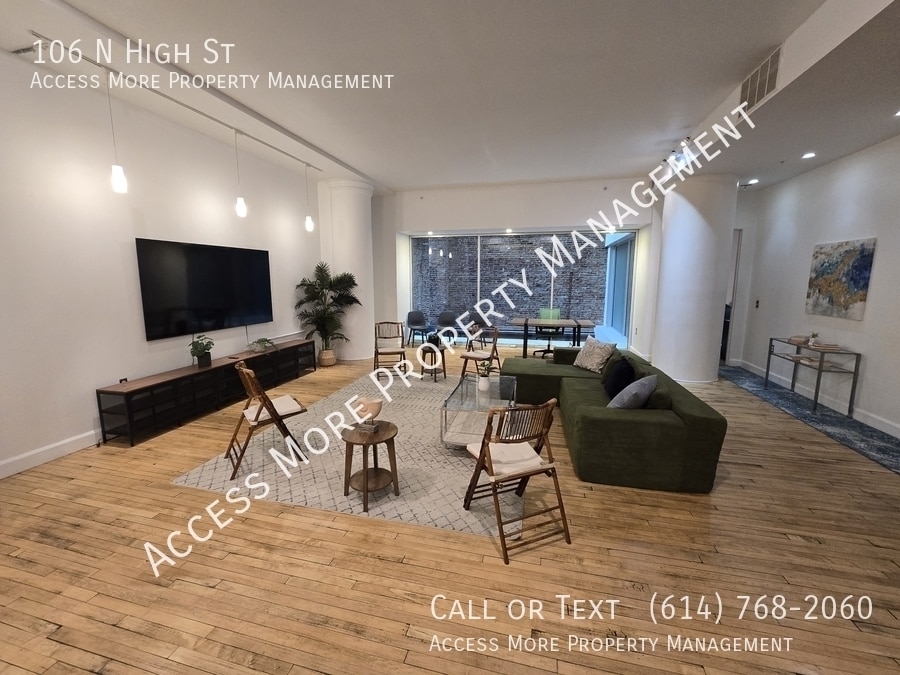 Primary Photo - 106 N High St