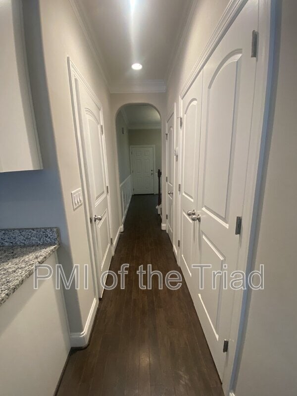 Building Photo - 5179 Farm House Trail