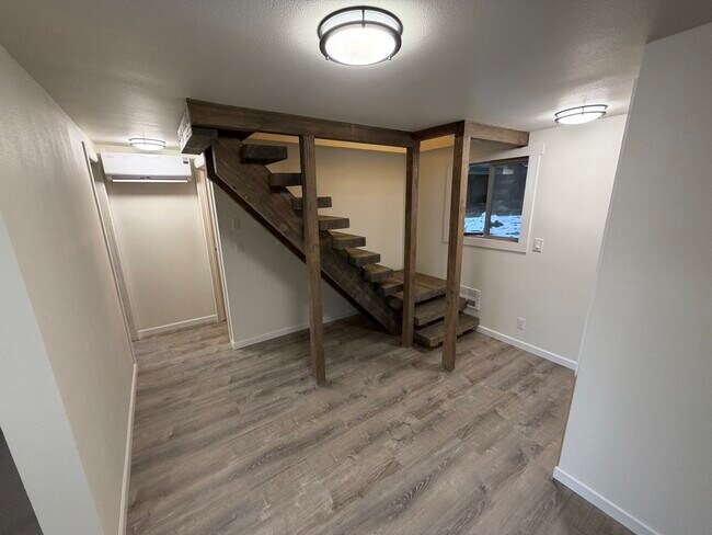 Foto del edificio - 34761 S Shore Dr