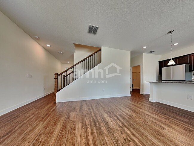 Building Photo - 2560 Sunrise Lndg Lp