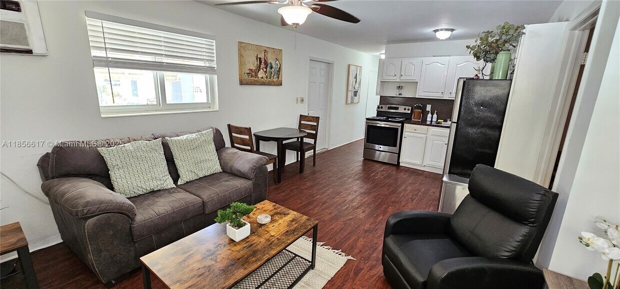 Foto principal - 1701 Shenandoah St