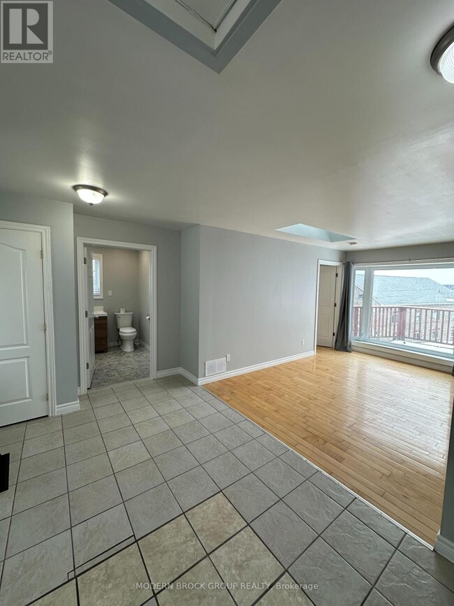 Building Photo - B - 23 JESSIE STREET