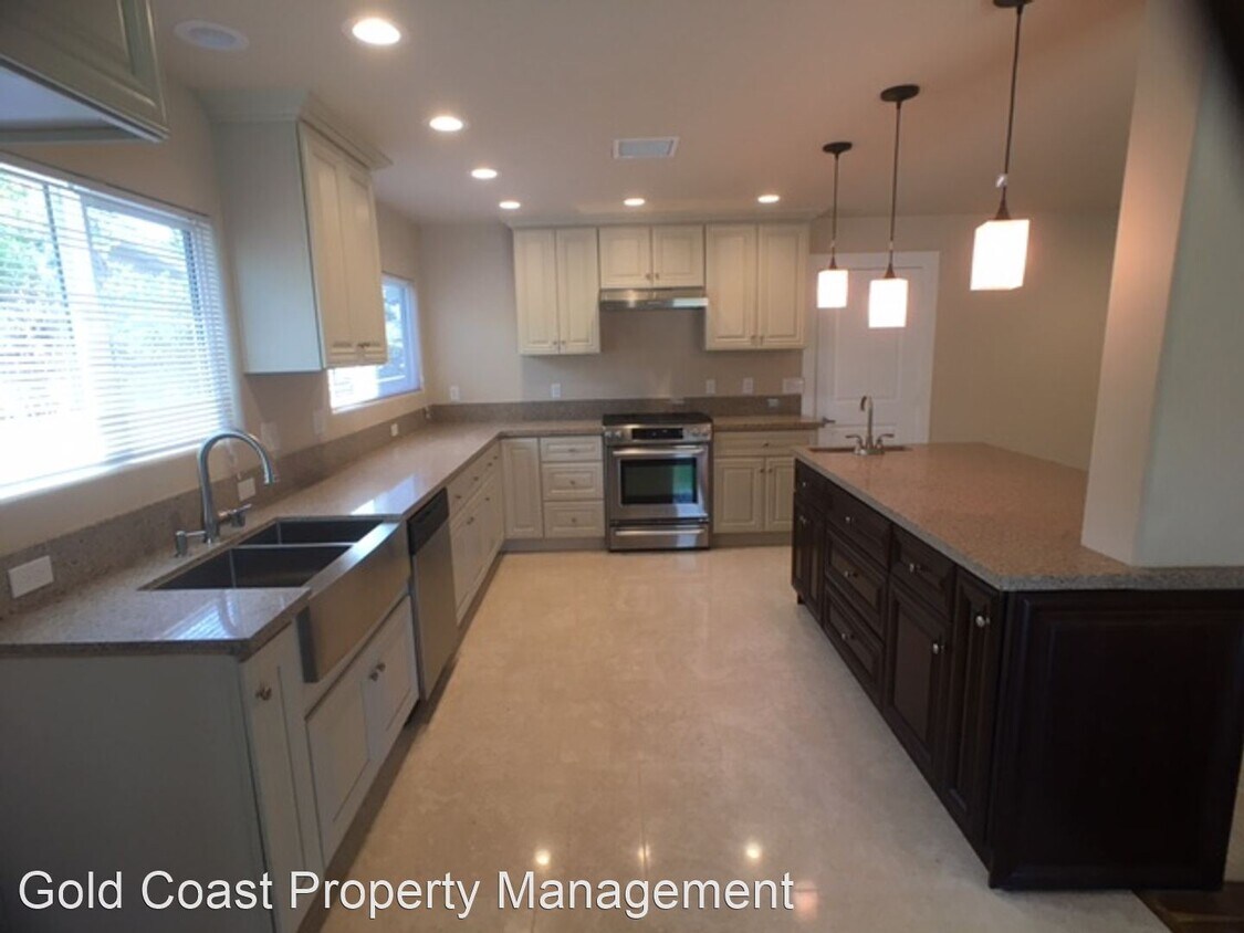 Primary Photo - 4 br, 2 bath House - 1288 Sparkman Ave