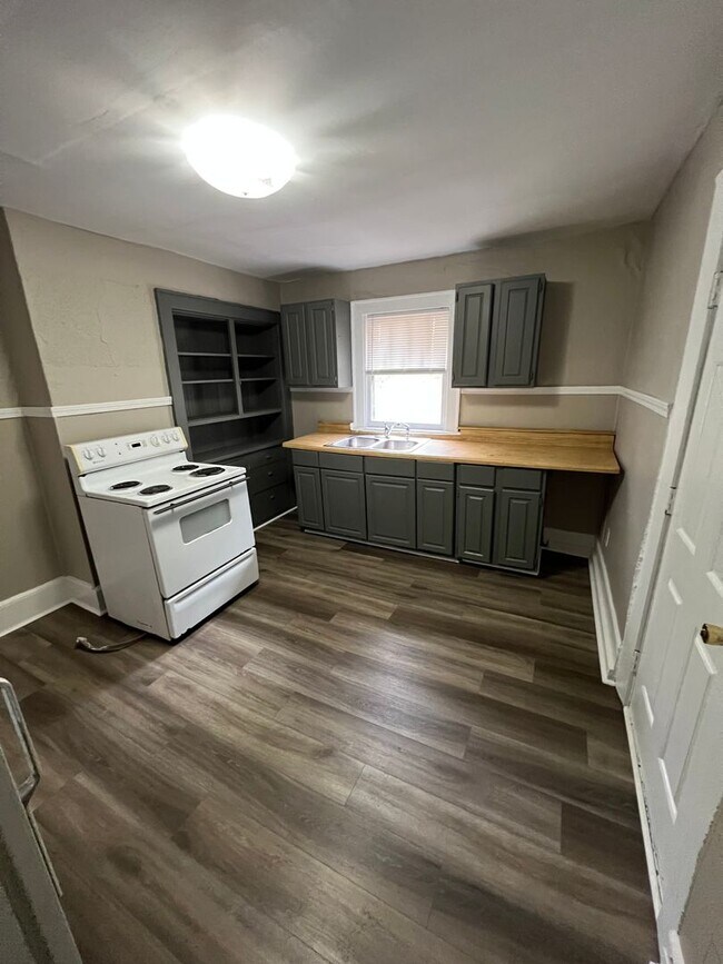 Foto del edificio - Three Bedroom Home in Chattanooga