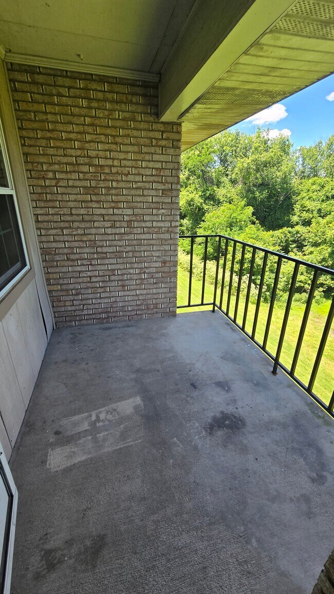 Foto del edificio - 2950 Auburn Rd