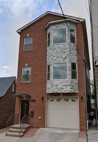 Building Photo - 148 Grace St