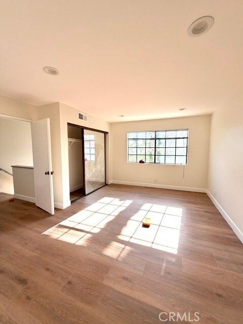Building Photo - 2931 Plaza del Amo