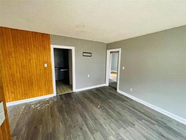 Building Photo - 2000 Cherry St