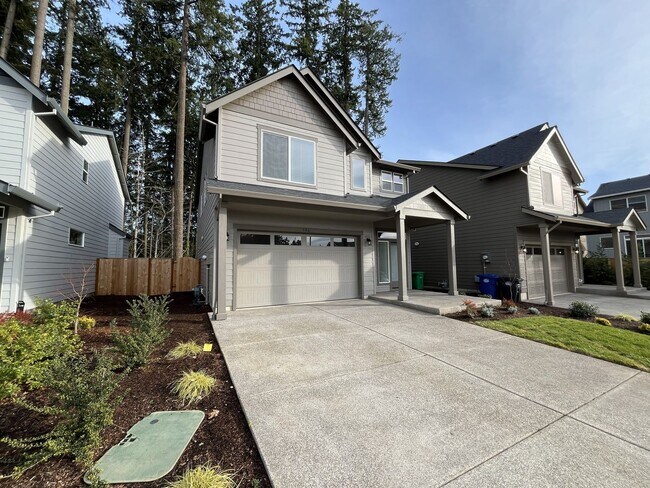 Foto del edificio - Modern 2025-Built 4 Bedroom Home with EV Charging, 5kW Solar, Open-Concept Living, Scenic Outdoor...