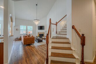 Building Photo - 174 Black Swan Pl