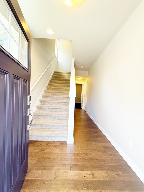Foto del edificio - 9031 Triumph Ave NE