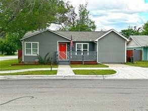Building Photo - 3144 Gordon Ave