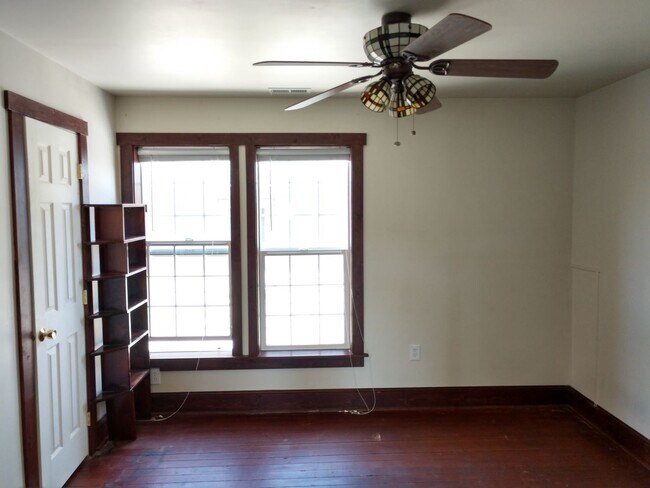 Building Photo - 2102 Ellis Street