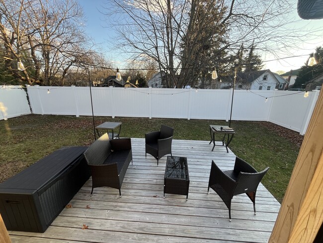 Fenced Back yard - 210 E Lakewood St