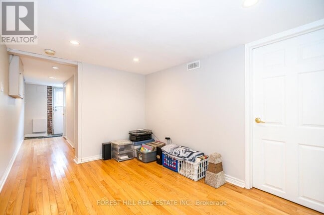 Building Photo - 338 Euclid Ave