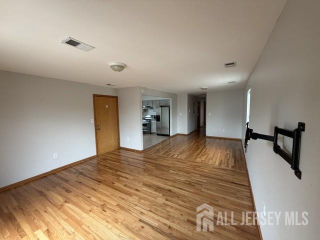 Foto del edificio - 817 Jackson Ave