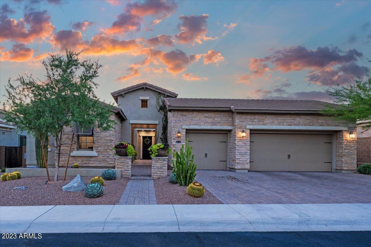Primary Photo - 5434 E Las Piedras Way