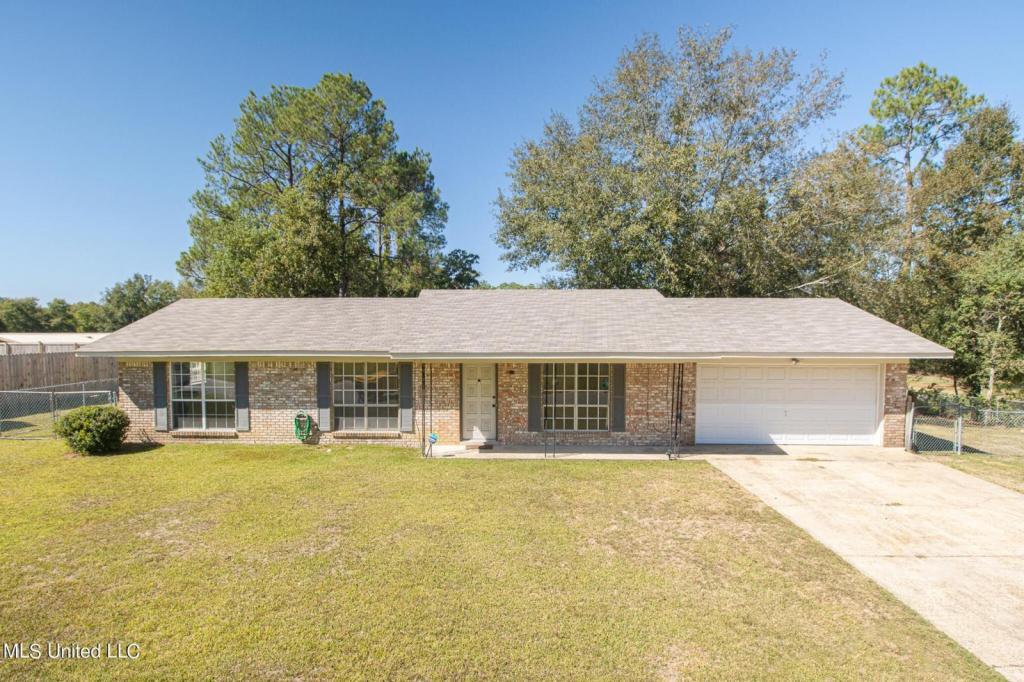 12517 Briarwood W Dr, Gulfport, MS 39503 House Rental in Gulfport, MS