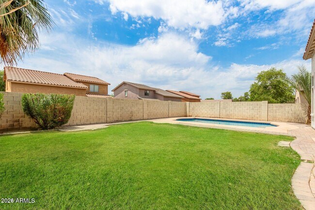 Building Photo - 8223 W Florence Ave