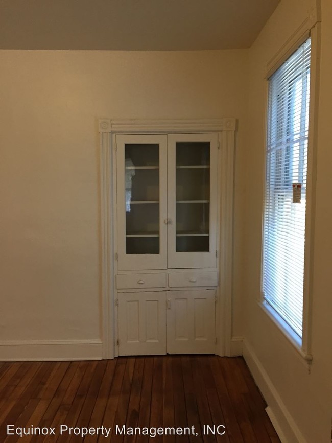 Building Photo - 3 br, 1 bath House - 1233 1/2 Mechanic Street