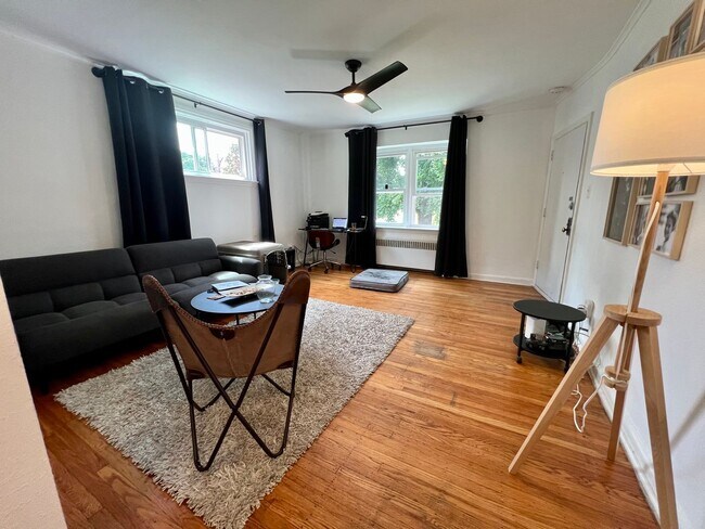 Foto del edificio - 869 Windermere Ave