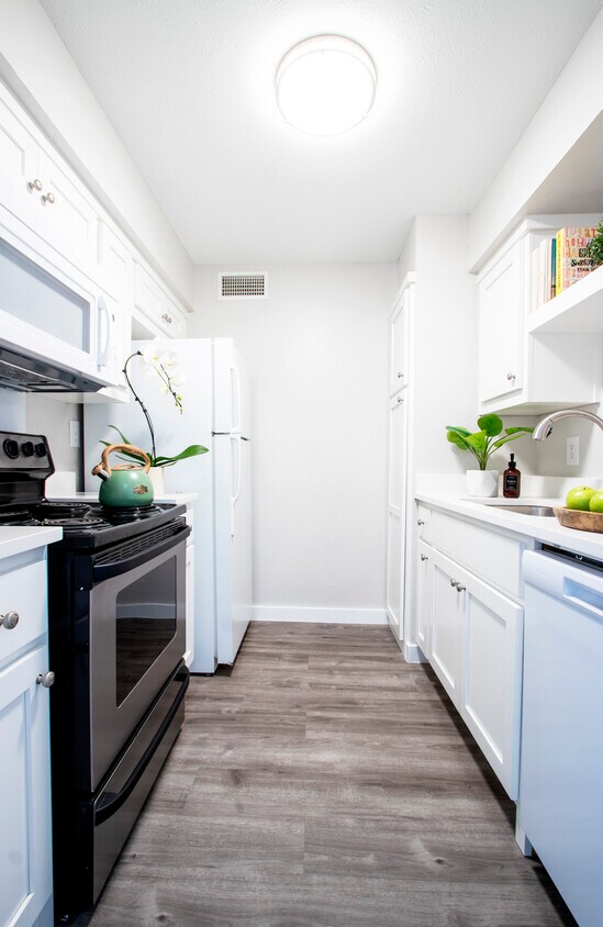 Foto principal - Gazebo Apartments (Denton, Tx)