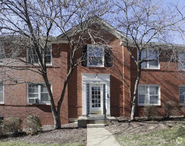 Building Photo - Victory Court Apartments