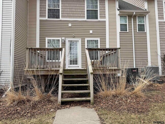 Foto del edificio - 5911 N 166th St