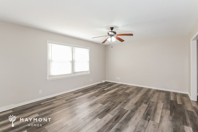 Foto del edificio - 9425 Goddard