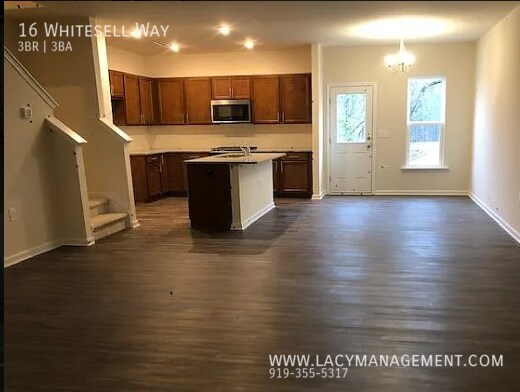 Foto del edificio - 16 Whitesell Way